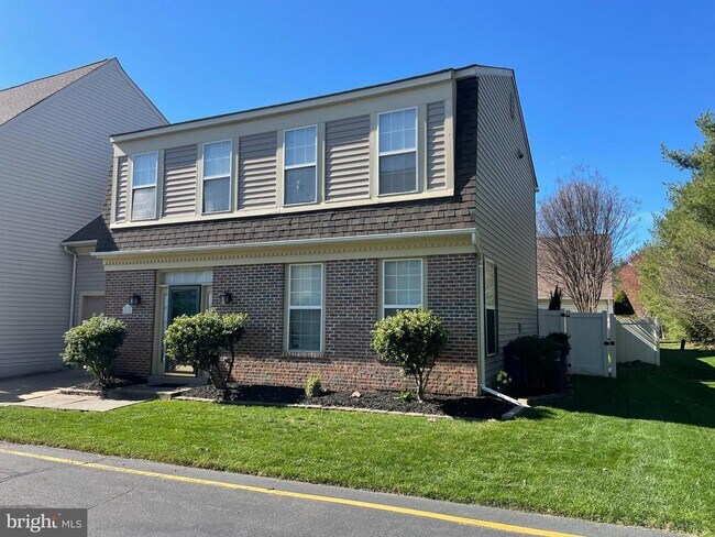 Building Photo - 20389 Radcliff Terrace