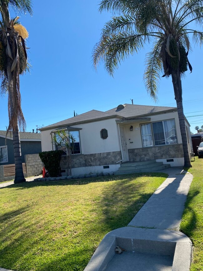 Primary Photo - 3941 3rd Ave