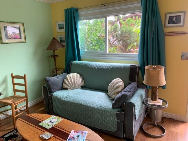 Building Photo - 4951 Arroyo Lindo Ave