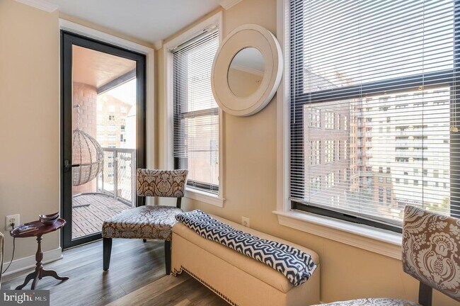 Building Photo - 631 D St NW