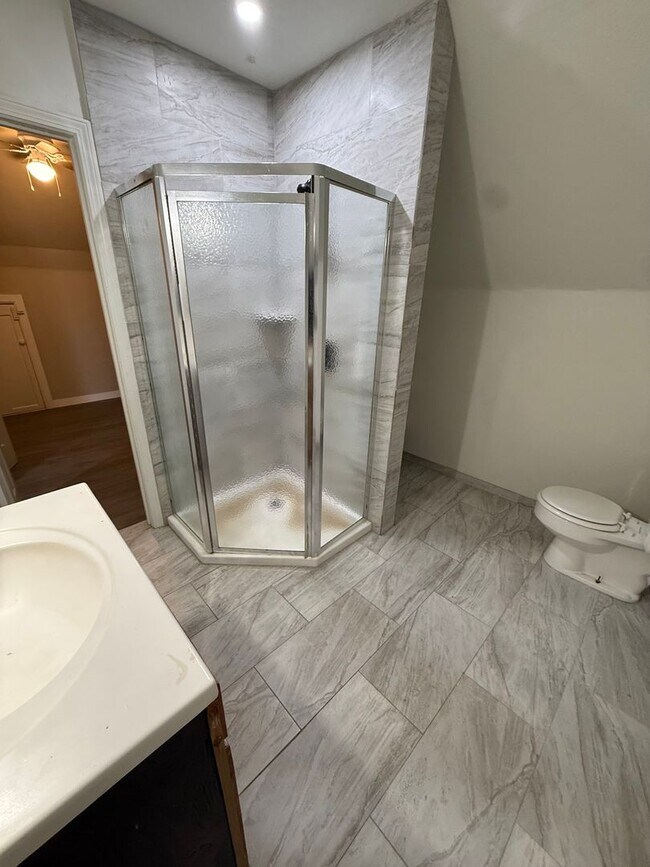 Building Photo - 918 S 19th St