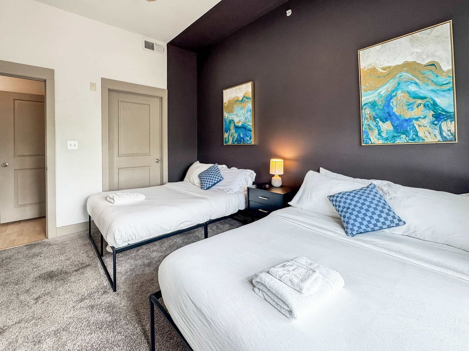 Building Photo - 2901 Indiana St