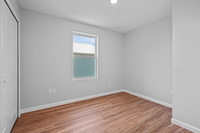 Building Photo - 790 S Rodriquez St