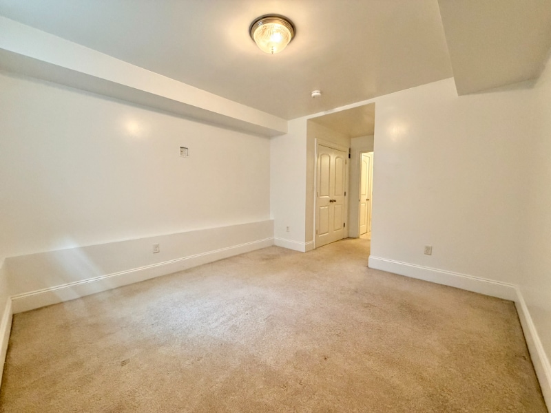 Building Photo - 157 M St
