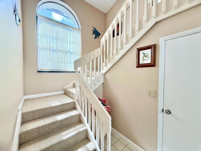 Building Photo - 10678 Ocean Palm Way