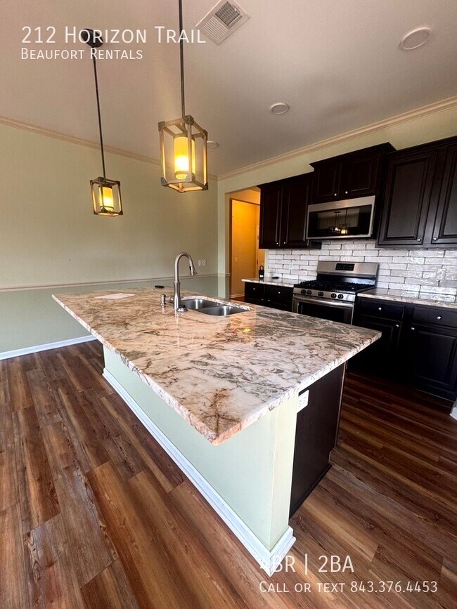 Building Photo - 212 Horizon Trl