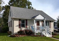 Building Photo - 32626 Sheridan St