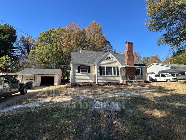 Primary Photo - 528 Baldwin Rd