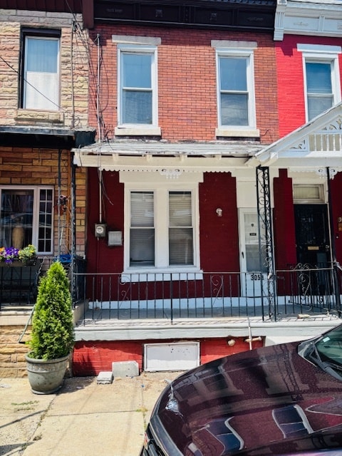 Building Photo - 3050 N Sydenham St