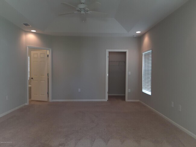 Building Photo - 4165 Harvest Cir