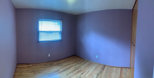 Building Photo - $2,500 Three Bedrooms, One Bath Home with Private Back Yard, Ready To Lease!