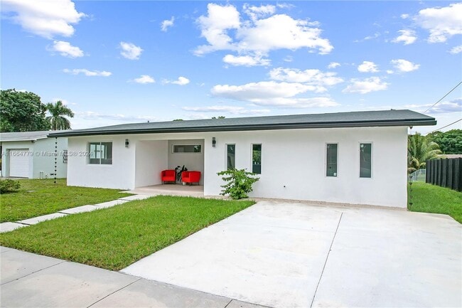 Building Photo - 14510 NW 12th Ave