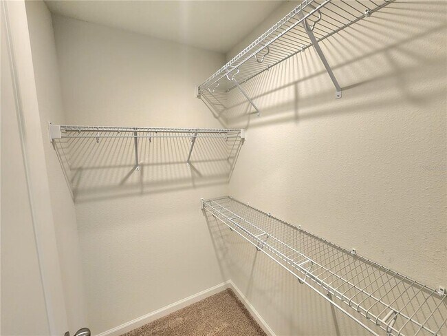 Building Photo - 5543 Pleasantview Ct