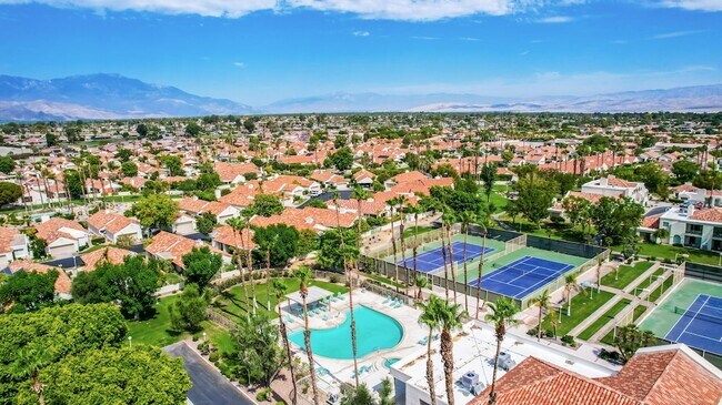 Building Photo - 77717 Cll Las Brisas S