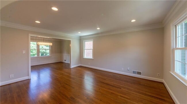 Building Photo - 3935 Briaridge Cir
