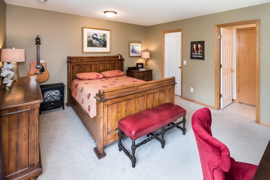 Primary bedroom. - 1102 Bergmann Dr