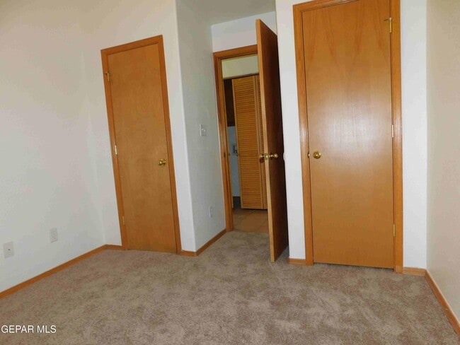 Building Photo - 3313 Tierra Espada Dr