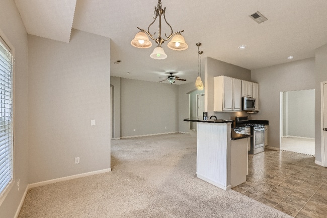 Building Photo - 9136 Scenic View Cir