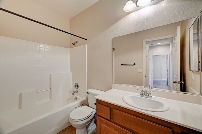 Building Photo - Single Story Single Family Home in Gated Community within N Las Vegas