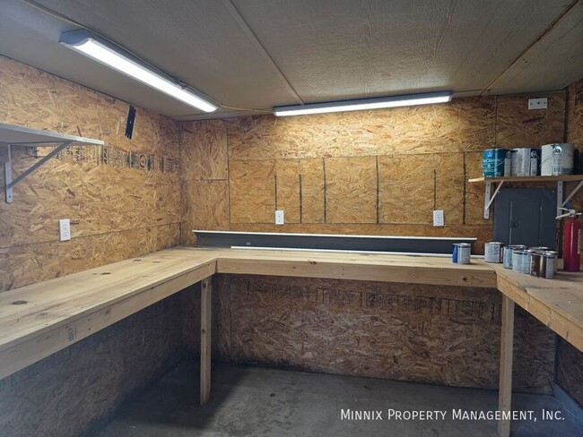 Building Photo - 3216 Camarie Ave