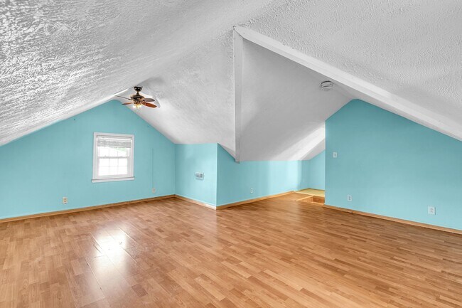 Building Photo - Call Sabrina Thomas at 757-767-0767 for more information