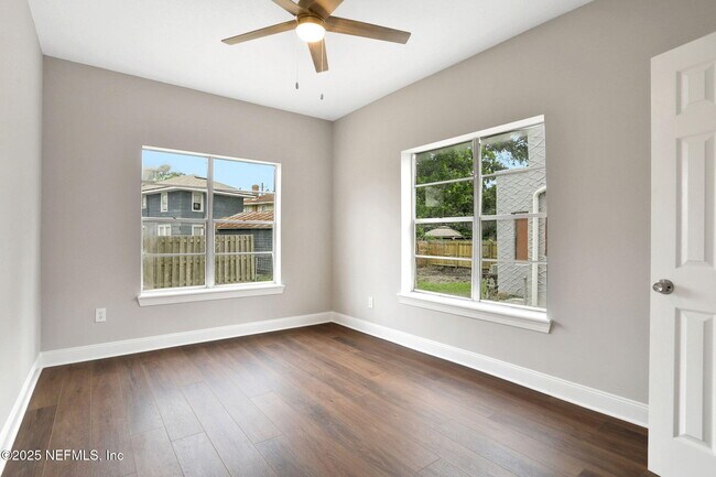 Building Photo - 2578 Haldumar Terrace