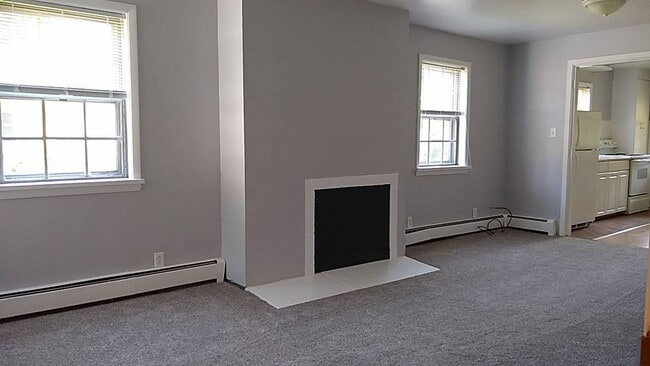 Building Photo - Clark Triplex