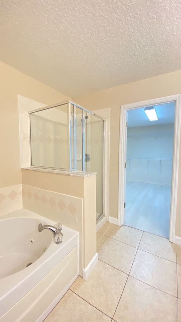 Building Photo - Beautiful 4 bedroom 2.5 bath at Remington gated community in Kissimmee