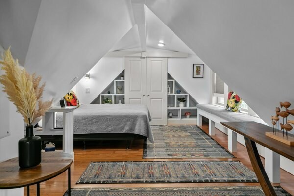 Building Photo - 358 Broadway