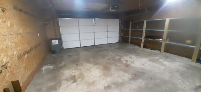 Building Photo - 136 Billy Goat Mountain Rd