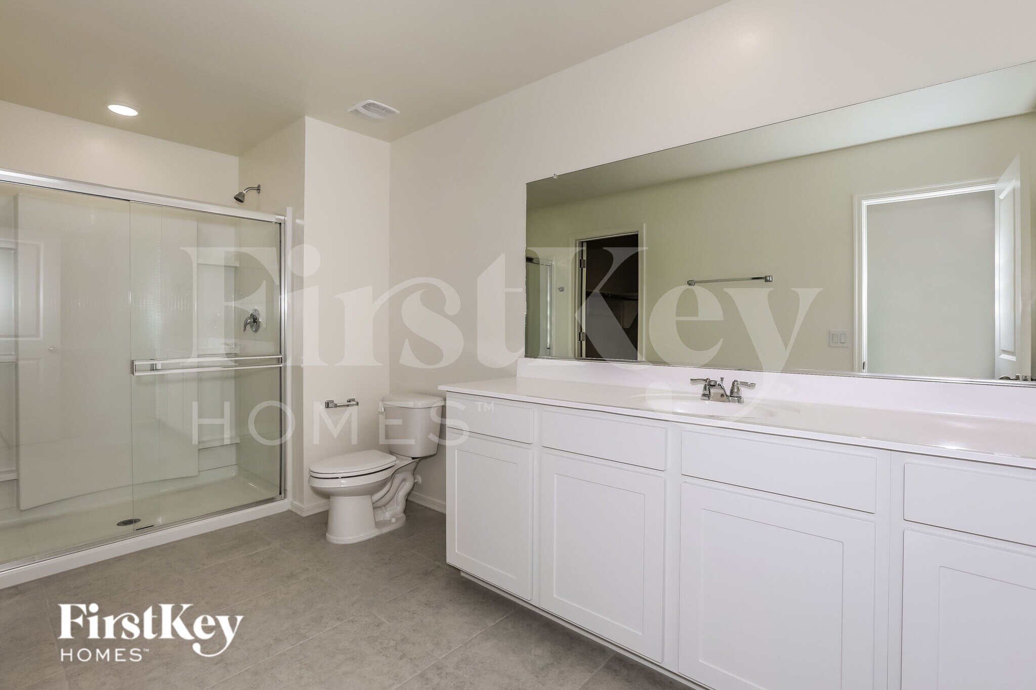 Building Photo - 3102 E Miner Dr