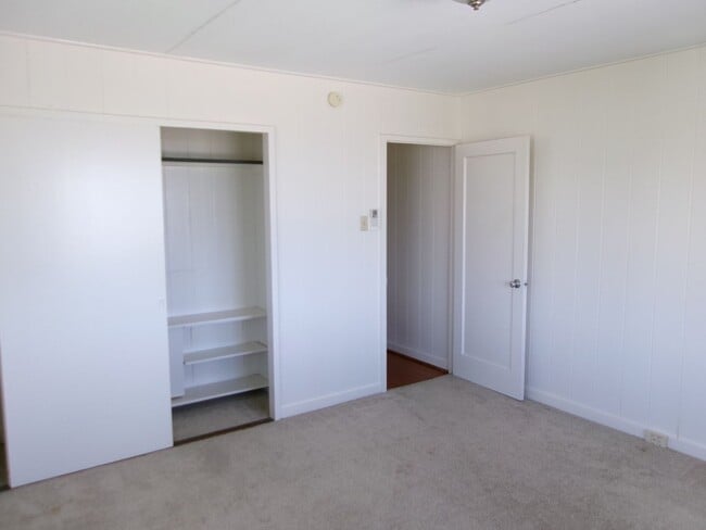 Building Photo - Halawa Drive