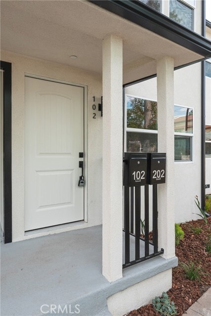 Building Photo - 1065 E Spazier Ave