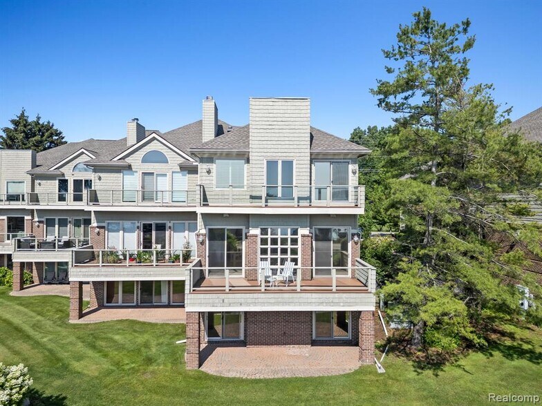 Building Photo - 3782 Pine Lake Knoll Dr