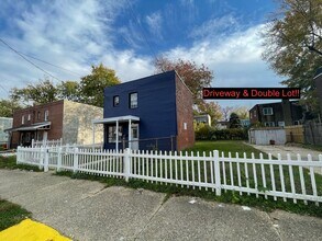 Building Photo - Newly Renovated 2 Bedroom/1 Bathroom Home with Driveway and Double Lot!