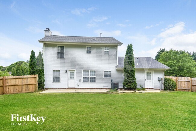 Building Photo - 1405 Somerset Crossing Ln