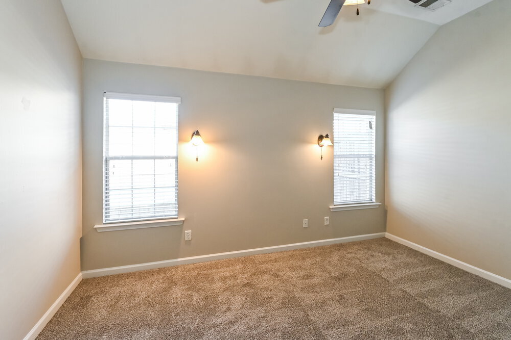 Building Photo - 5899 Antler Trail