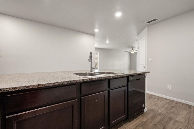 Building Photo - 14409 Avenue X