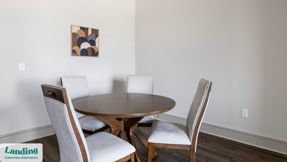 Building Photo - 1414 Wood Hollow Dr