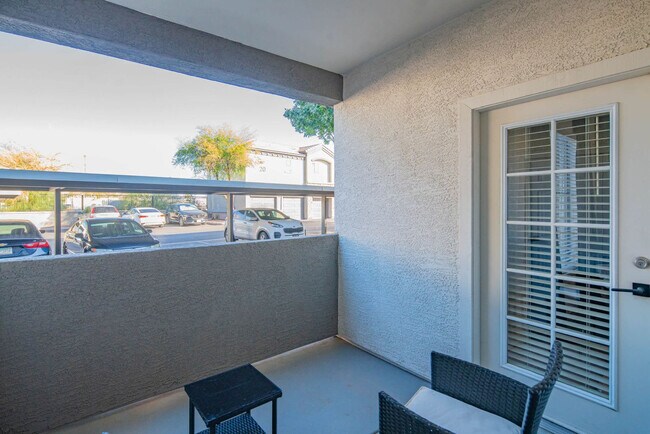 Building Photo - 7455 N 95th Ave