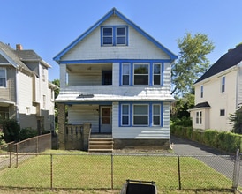 Building Photo - 13809-11  Kelso Ave
