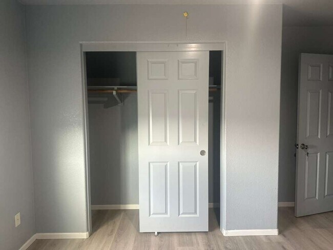 Building Photo - 6623 Citrine Ct