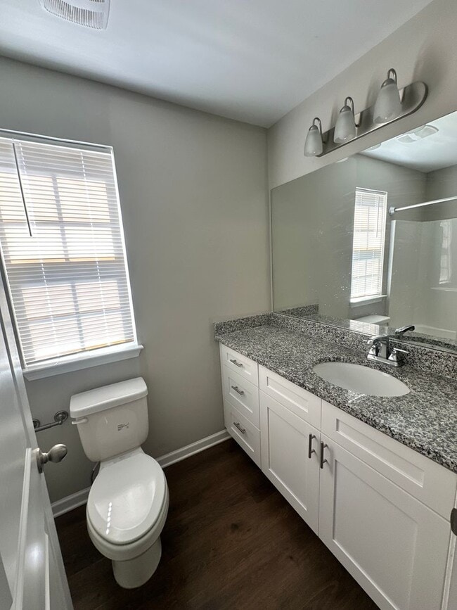 Building Photo - Lovely Columbia Townhome Coming soon