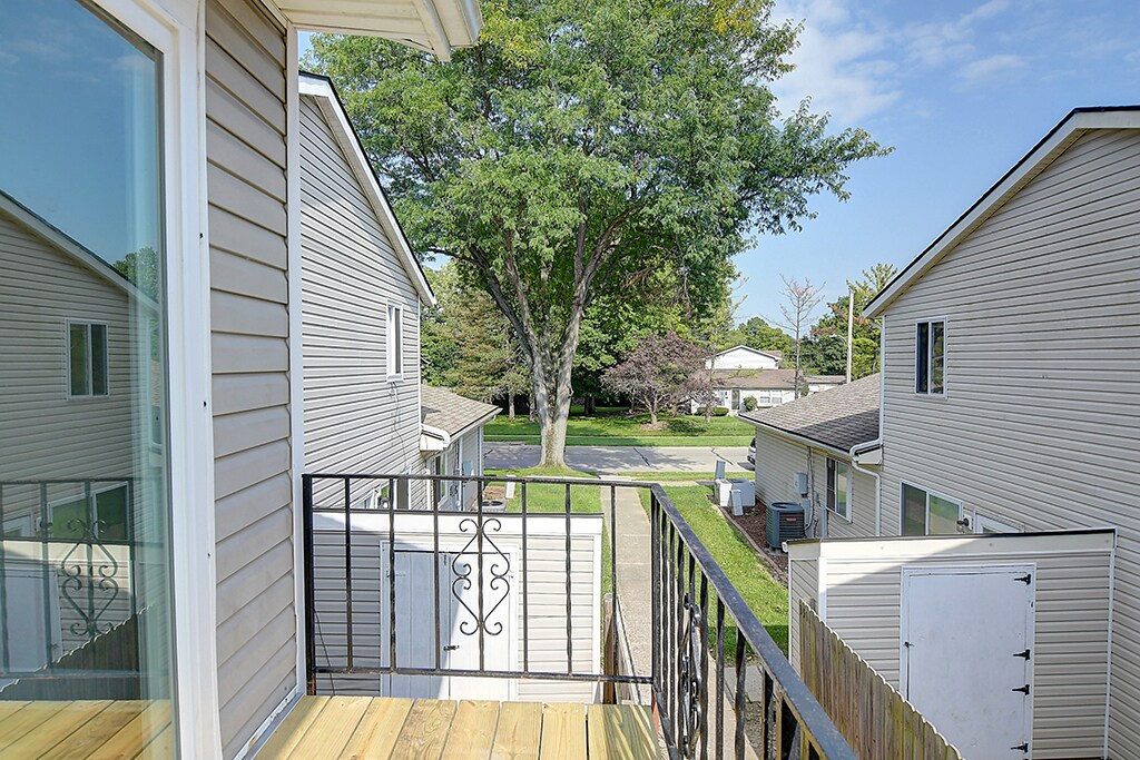 Building Photo - 353 Chadwick Pl