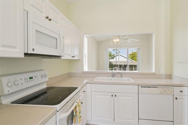 Building Photo - 771 Wolf Creek St