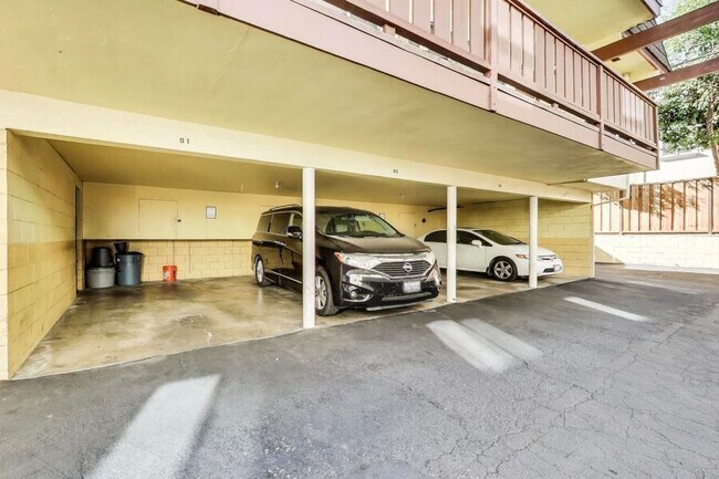 Building Photo - 1283 Ayala Dr