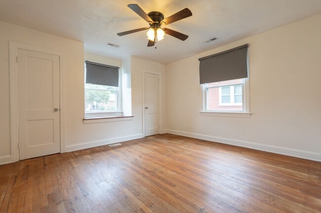 Building Photo - MOVE IN READY 3 Bedroom in Chesapeake!