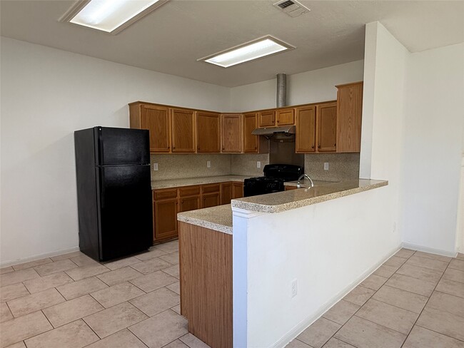 Building Photo - 2830 Burgess Hill Ct