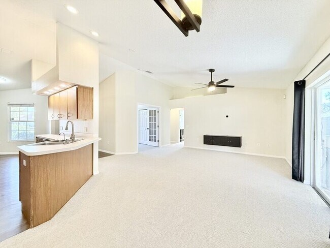 Building Photo - 2610 Sundance Ct