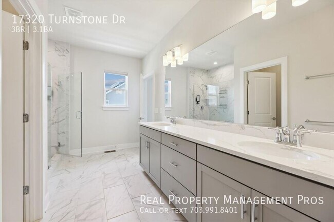 Building Photo - 17320 Turnstone Dr